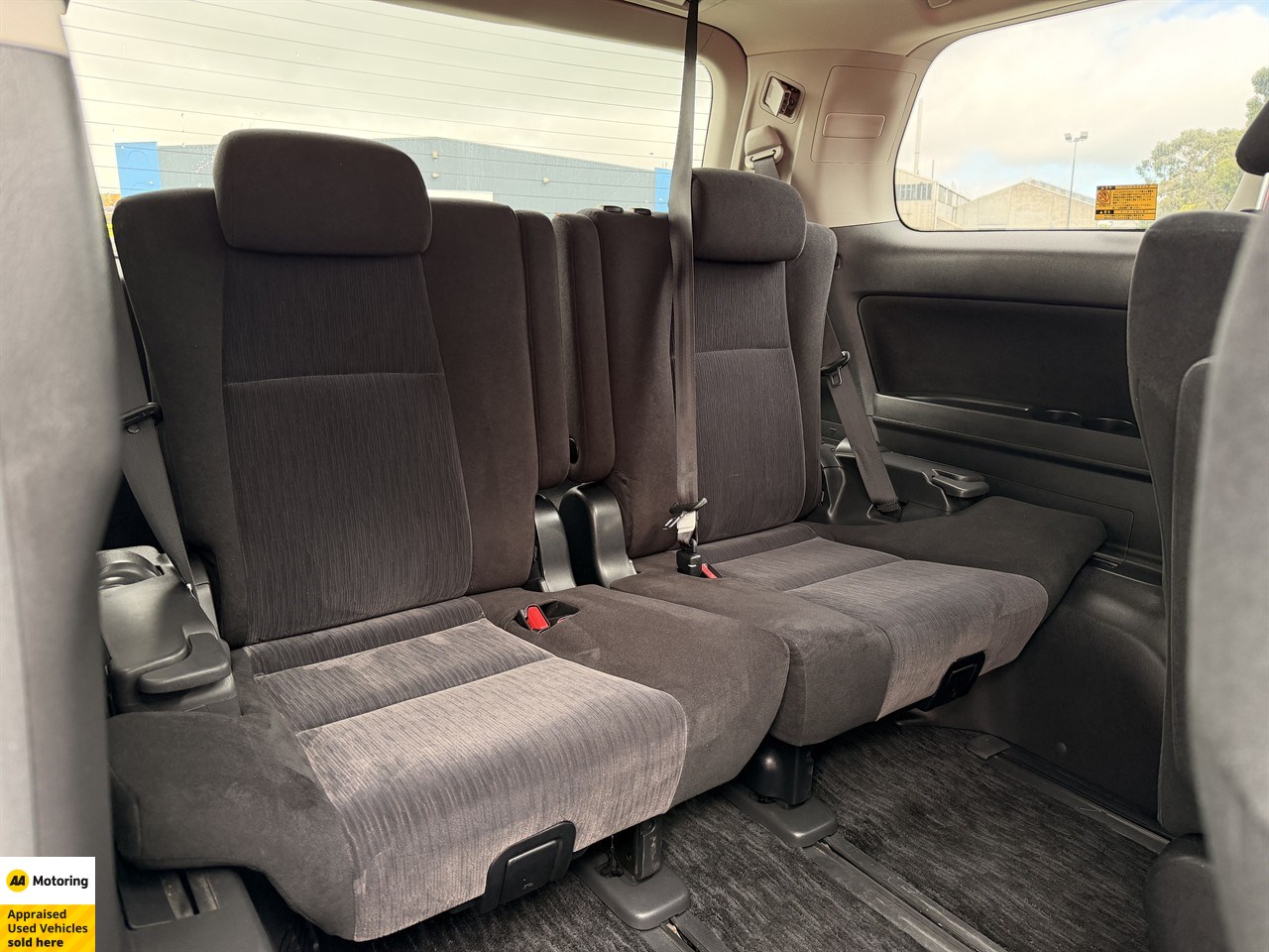 2012 Toyota Vellfire