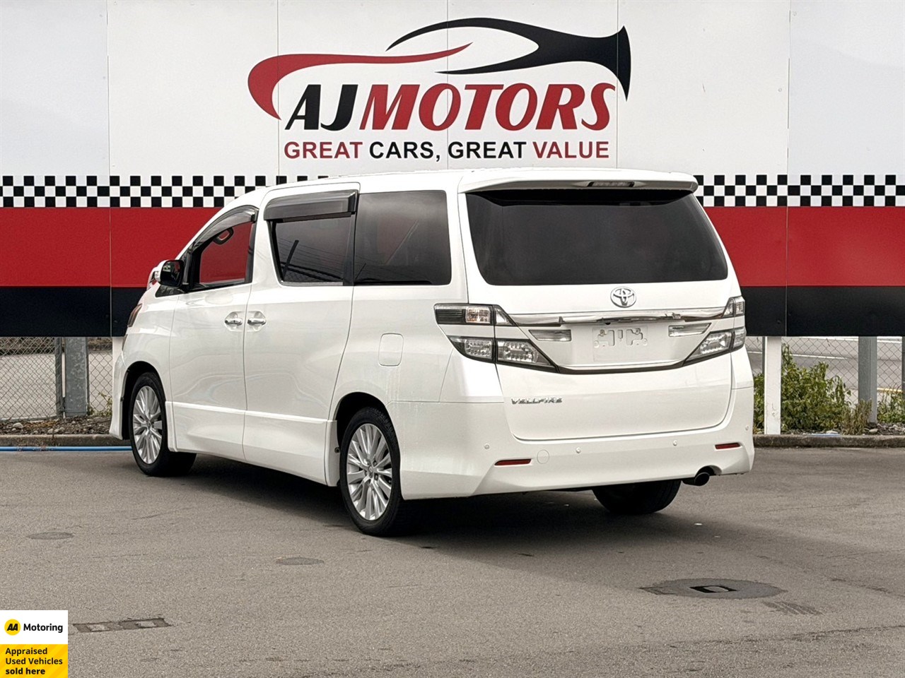 2012 Toyota Vellfire