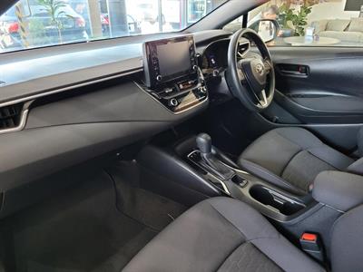 2021 Toyota Corolla - Thumbnail