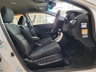 2015 Honda Accord - Thumbnail