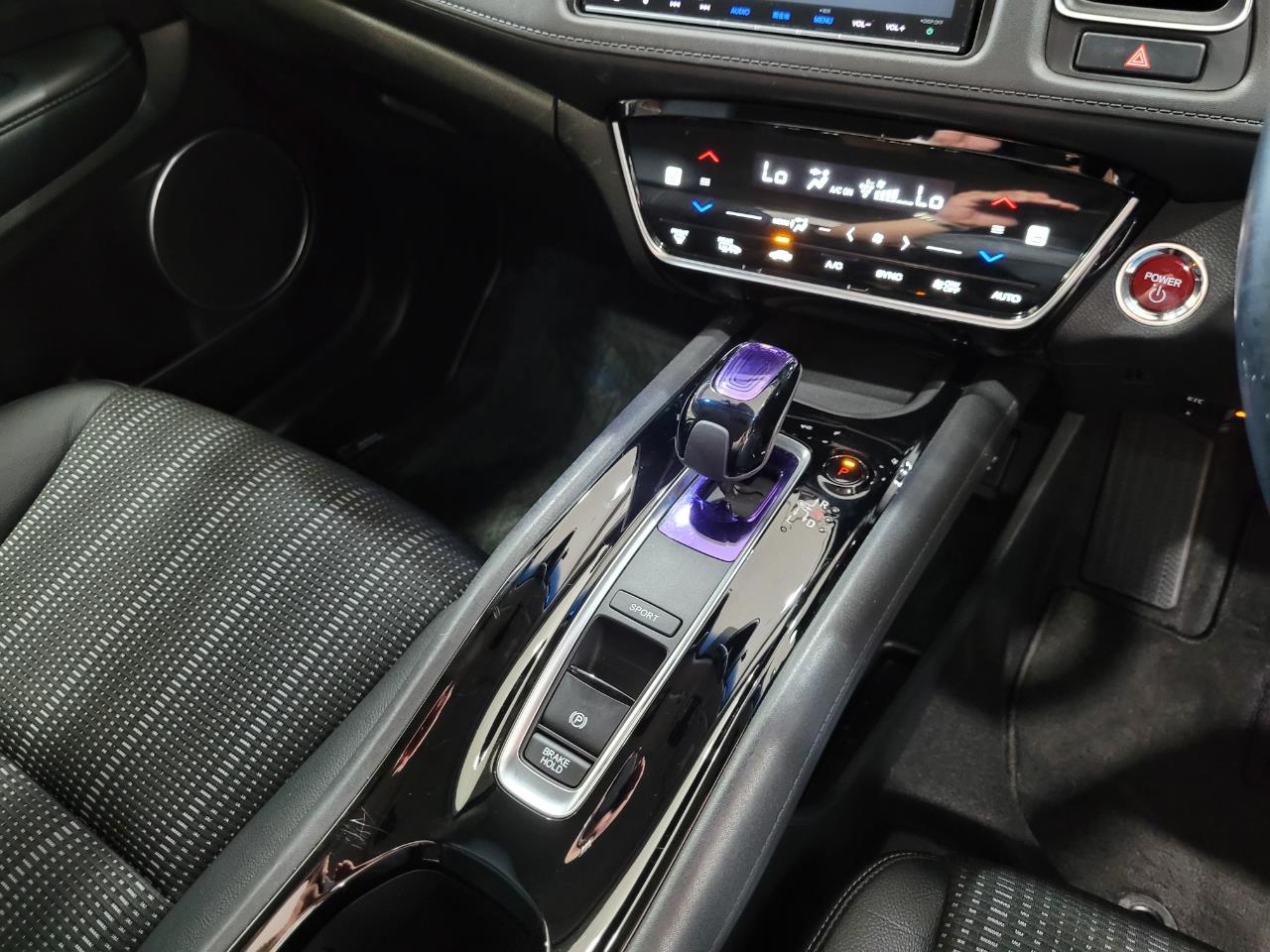 2016 Honda VEZEL HYBRID