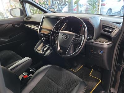 2016 Toyota Vellfire - Thumbnail