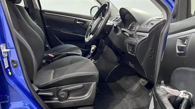 2015 Suzuki Swift - Thumbnail