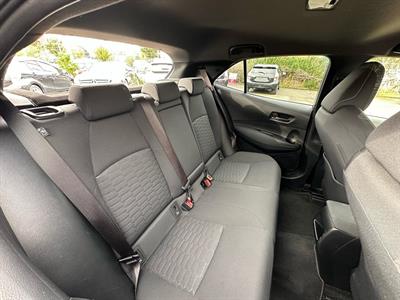 2018 Toyota Corolla - Thumbnail