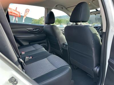 2022 Nissan X-Trail - Thumbnail