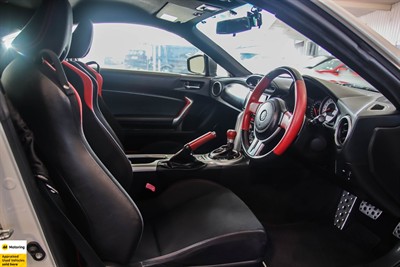2013 Toyota 86 - Thumbnail