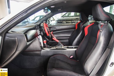 2013 Toyota 86 - Thumbnail