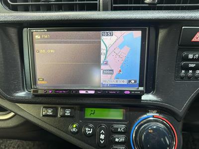 2014 Toyota Aqua - Thumbnail