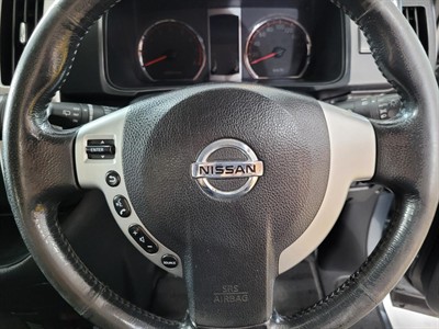 2008 Nissan Serena - Thumbnail