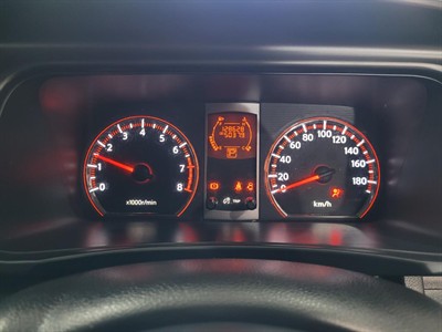 2008 Nissan Serena - Thumbnail