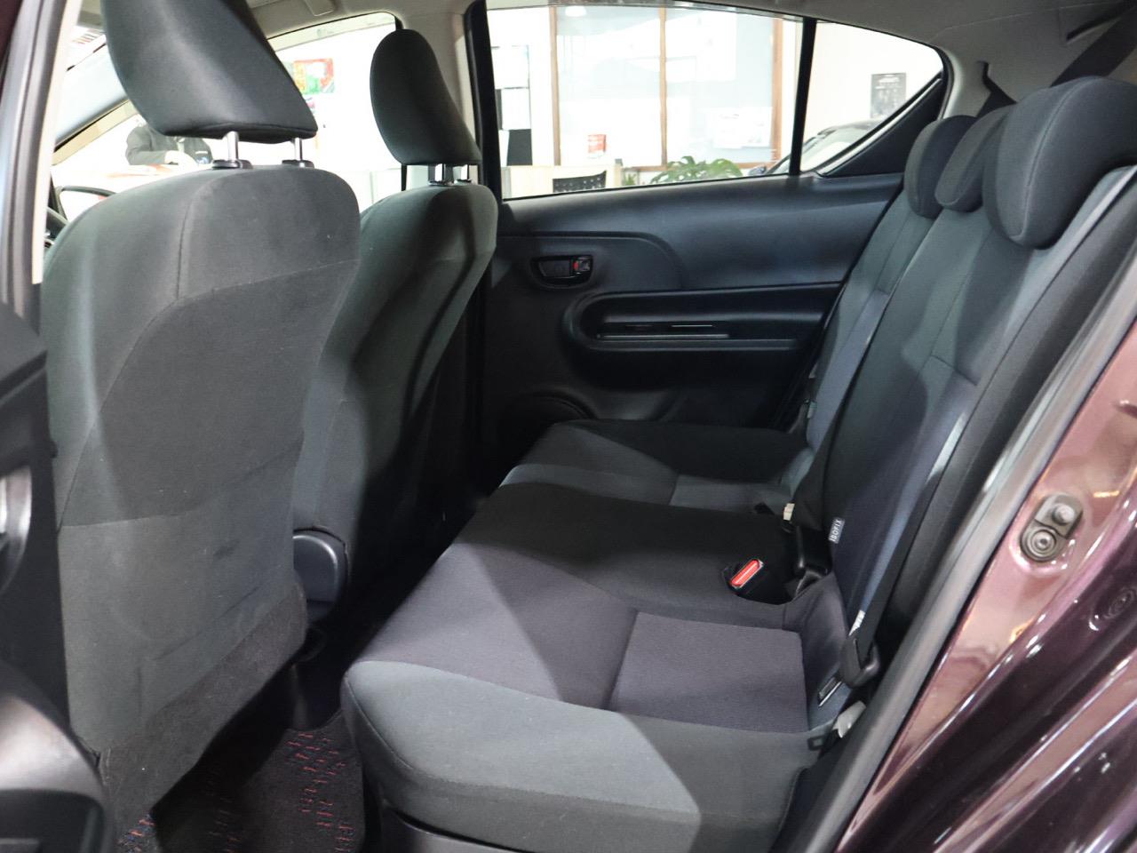 2015 Toyota Aqua