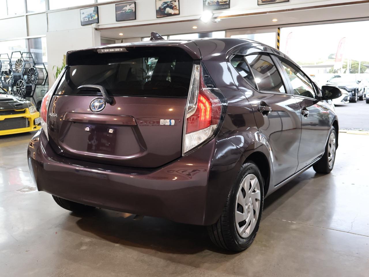 2015 Toyota Aqua