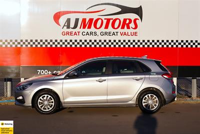 2022 Hyundai i30 - Thumbnail