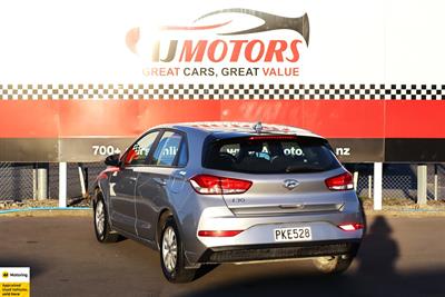 2022 Hyundai i30 - Thumbnail