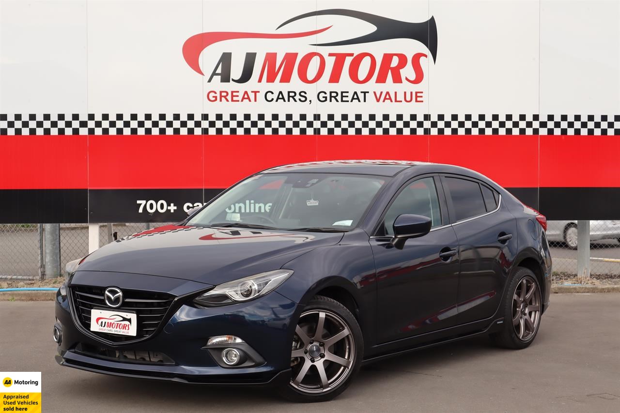 2015 Mazda Axela