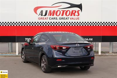 2015 Mazda Axela - Thumbnail