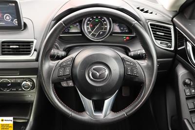 2015 Mazda Axela - Thumbnail