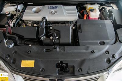 2012 Lexus CT 200h - Thumbnail