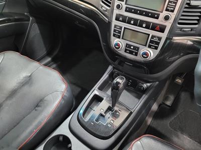 2009 Hyundai Santa Fe - Thumbnail