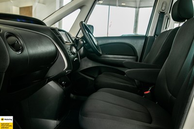 2013 Mazda Biante - Thumbnail