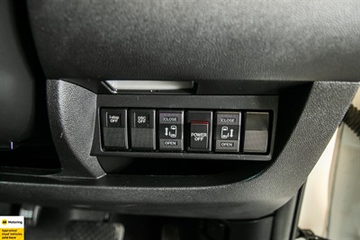 2013 Mazda Biante - Thumbnail