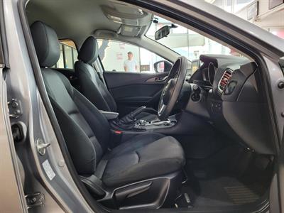 2013 Mazda Axela - Thumbnail