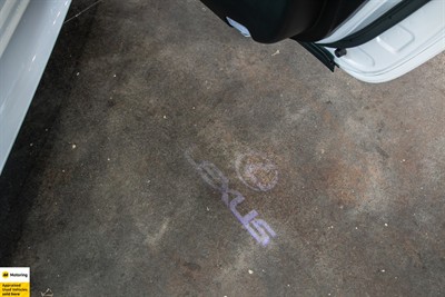 2016 Lexus RC300h - Thumbnail