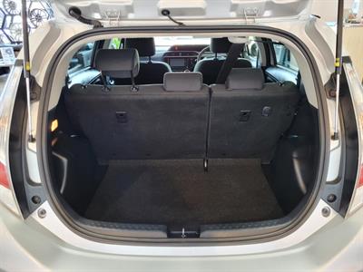 2017 Toyota Aqua - Thumbnail