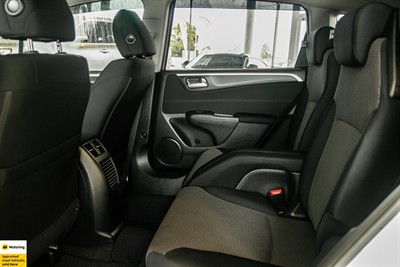 2016 Honda Jade - Thumbnail