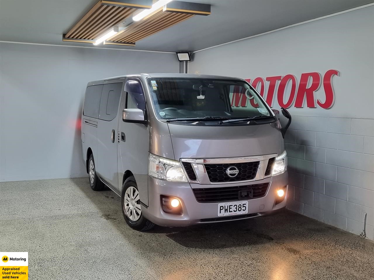 2017 Nissan NV350