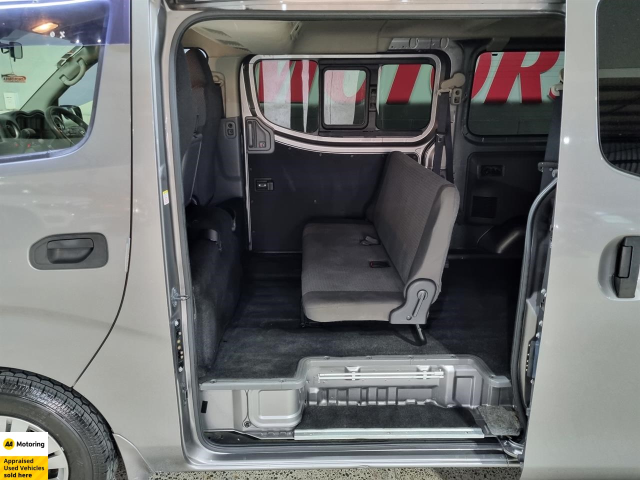 2017 Nissan NV350