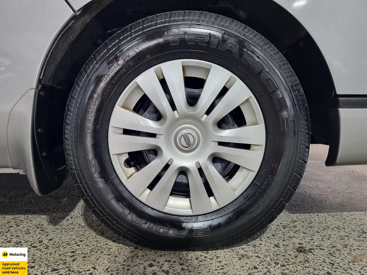 2017 Nissan NV350