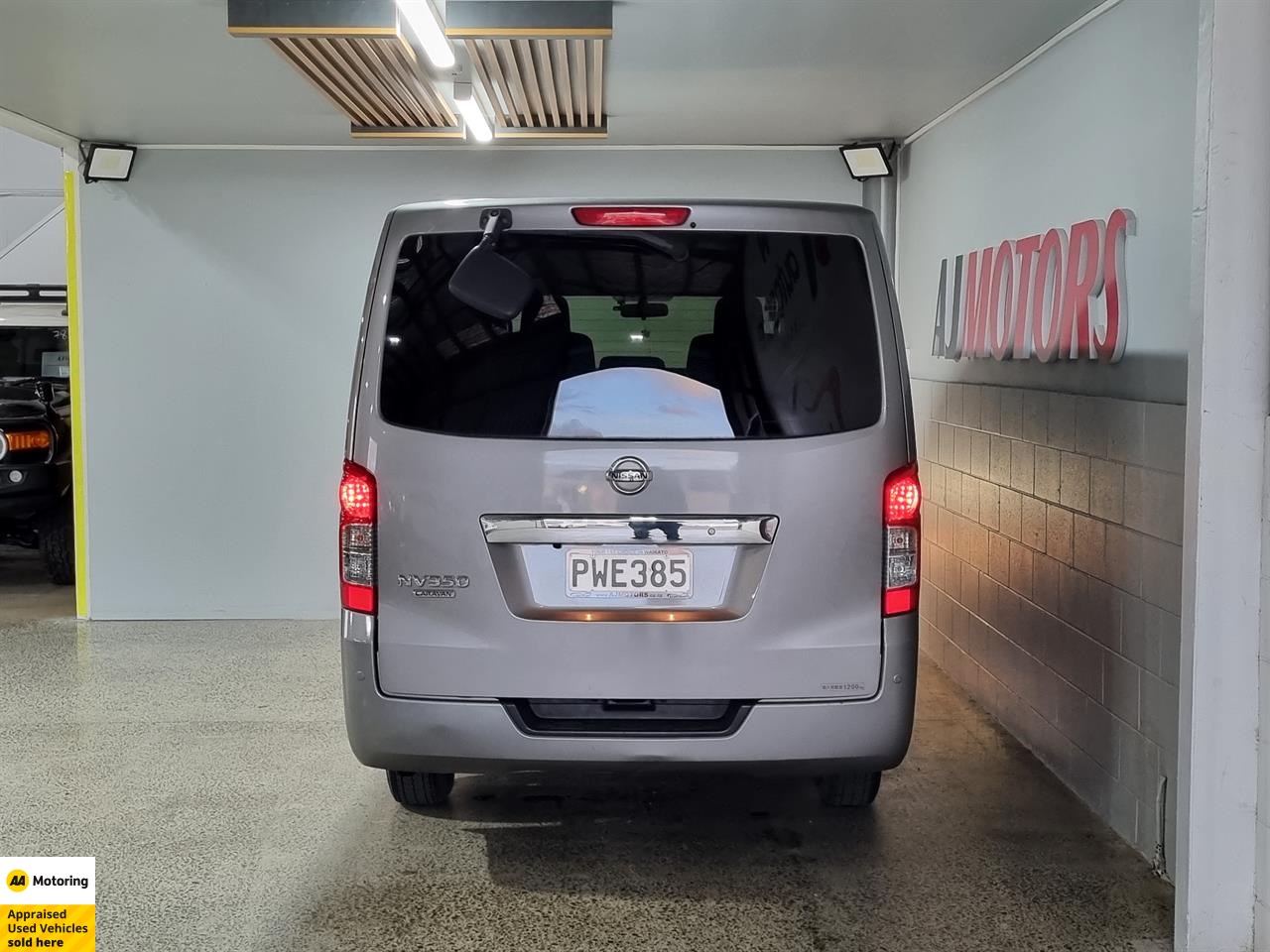 2017 Nissan NV350