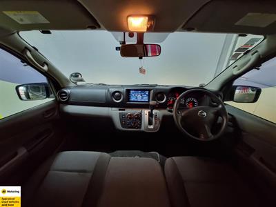 2017 Nissan NV350 - Thumbnail
