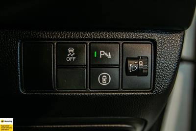 2022 Honda Vezel - Thumbnail