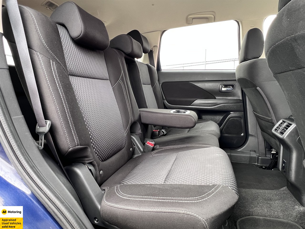 2022 Mitsubishi Outlander