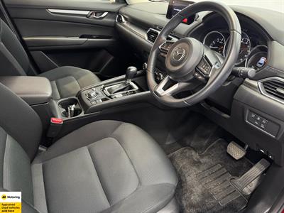 2017 Mazda CX-5 - Thumbnail