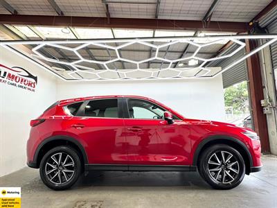 2017 Mazda CX-5 - Thumbnail