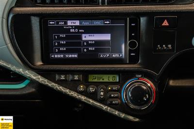 2012 Toyota Aqua - Thumbnail