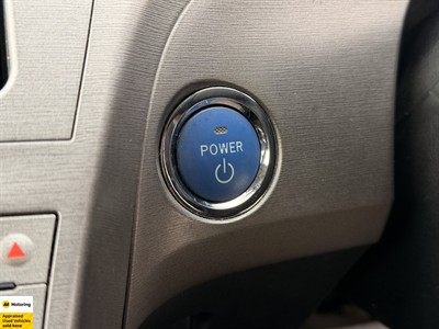 2012 Toyota Prius - Thumbnail