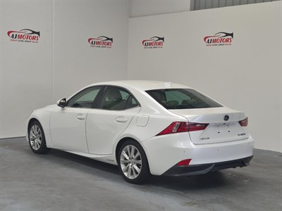 2014 Lexus IS - Thumbnail