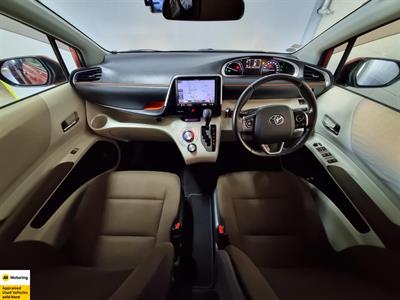 2016 Toyota Sienta - Thumbnail