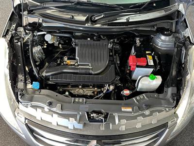 2014 Suzuki Swift - Thumbnail