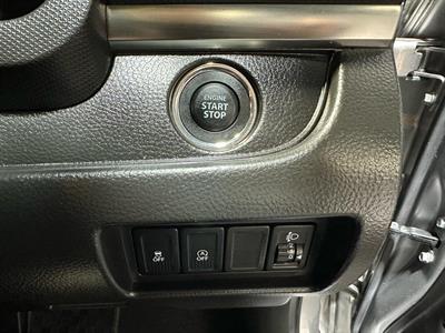 2014 Suzuki Swift - Thumbnail