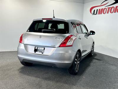 2014 Suzuki Swift - Thumbnail