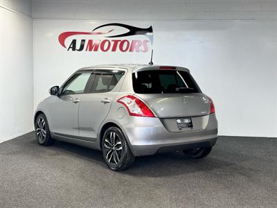 2014 Suzuki Swift - Thumbnail