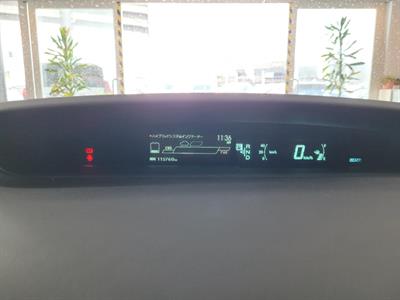 2013 Toyota Prius - Thumbnail