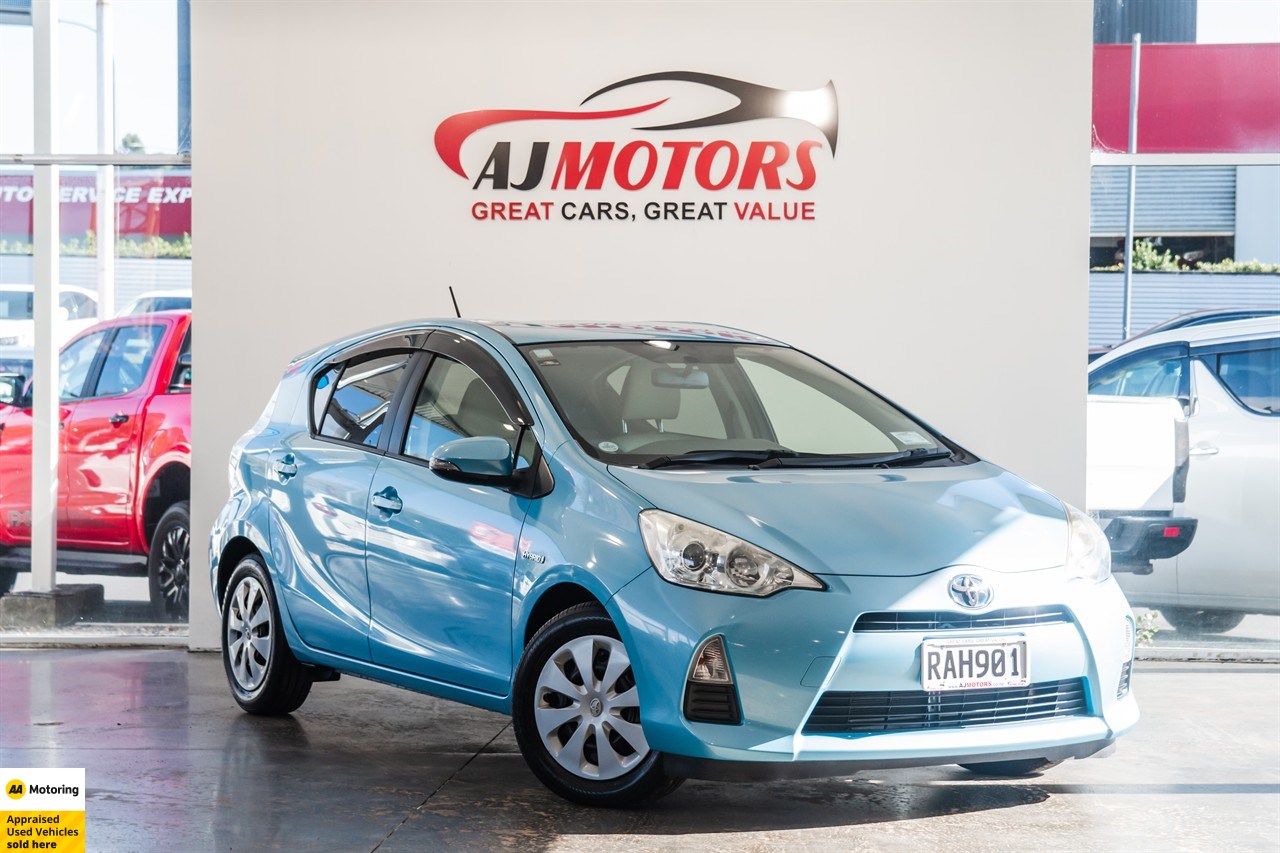 2013 Toyota Aqua