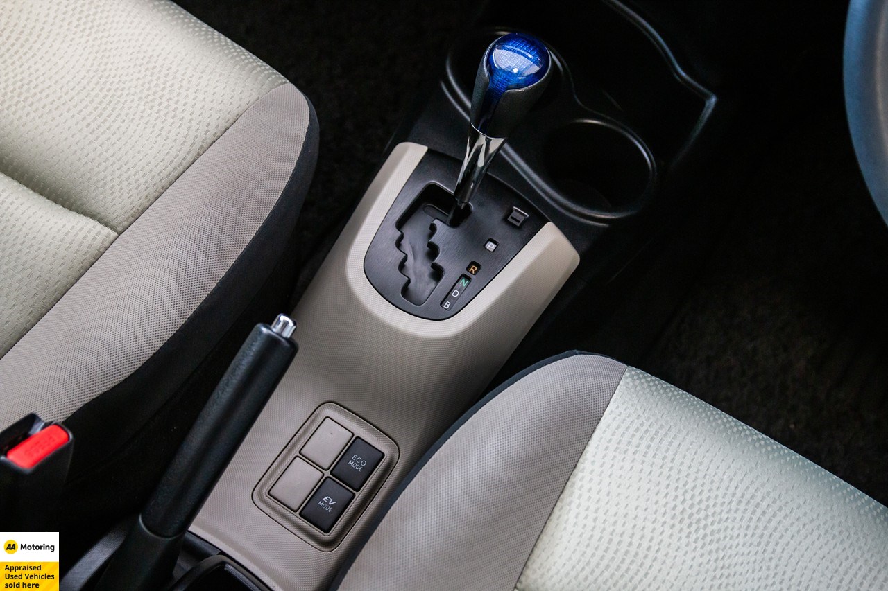 2013 Toyota Aqua