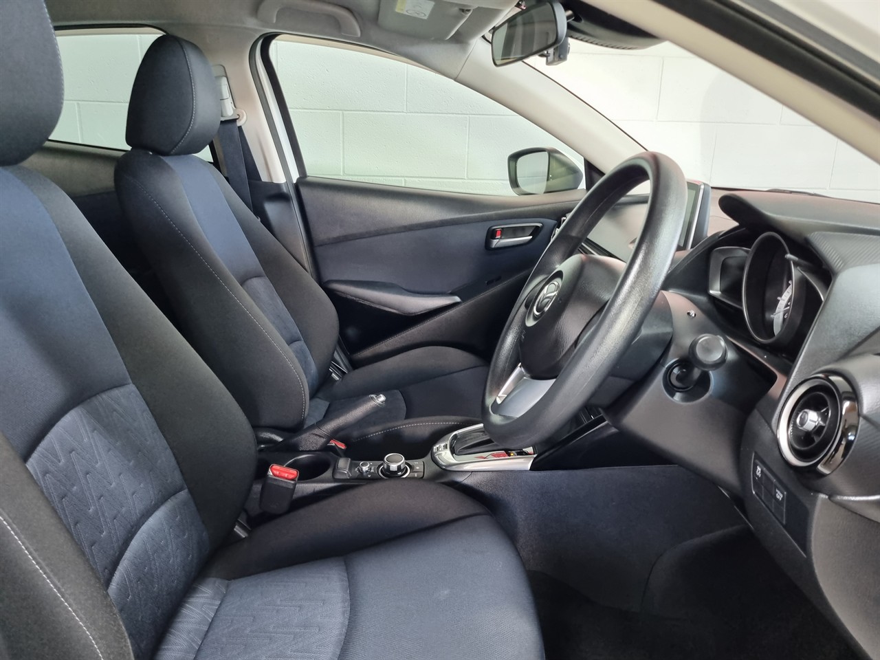 2015 Mazda Demio